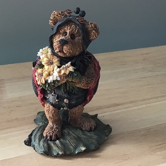 Boyds Bears Lady Bug / Fairy Garden Decor - Picture 1 of 3